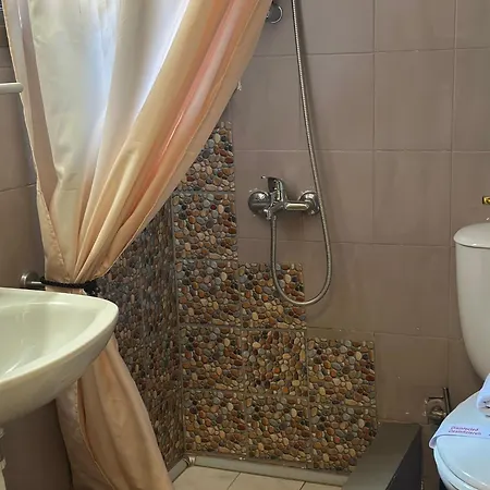 Pandoras House Apartment