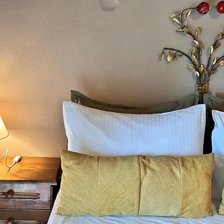 Apartment Pandoras House